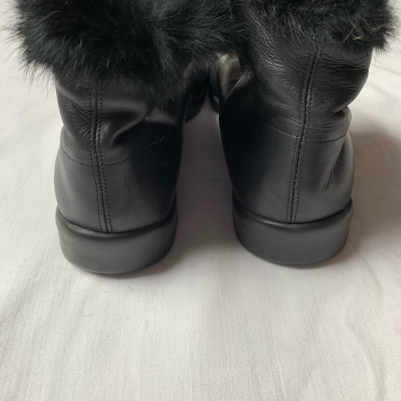 DKNY fur line, short black leather boots, size 5.5 - Picture 3 of 6